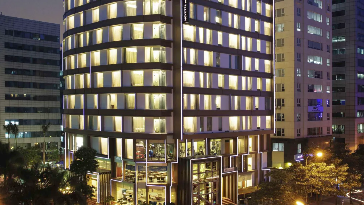 Novotel Suites Hanoi